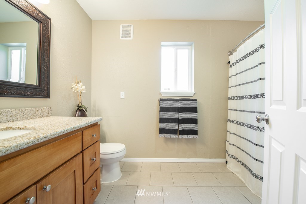 2327 177th Street Southeast Bothell, WA 98012 - Photo 22 of 33 Gallery Image 22