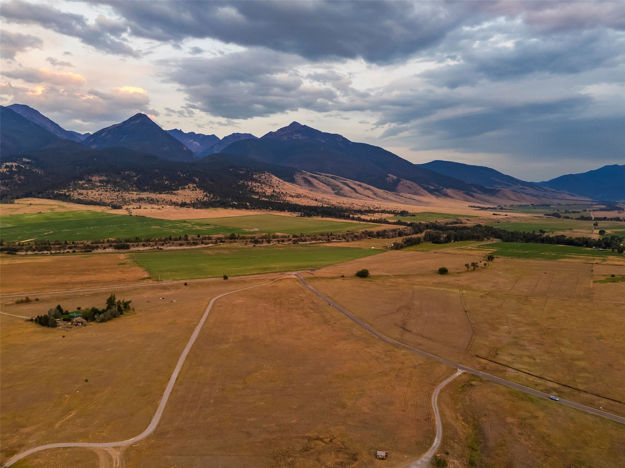 22 Loch Leven Road Livingston, MT 59047 - Photo 9 of 23 Gallery Image 9
