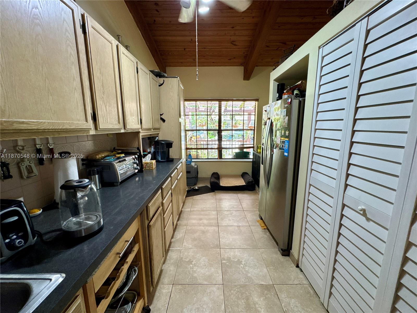 13527 Southwest 101st Lane Miami, FL 33186 - Photo 8 of 45