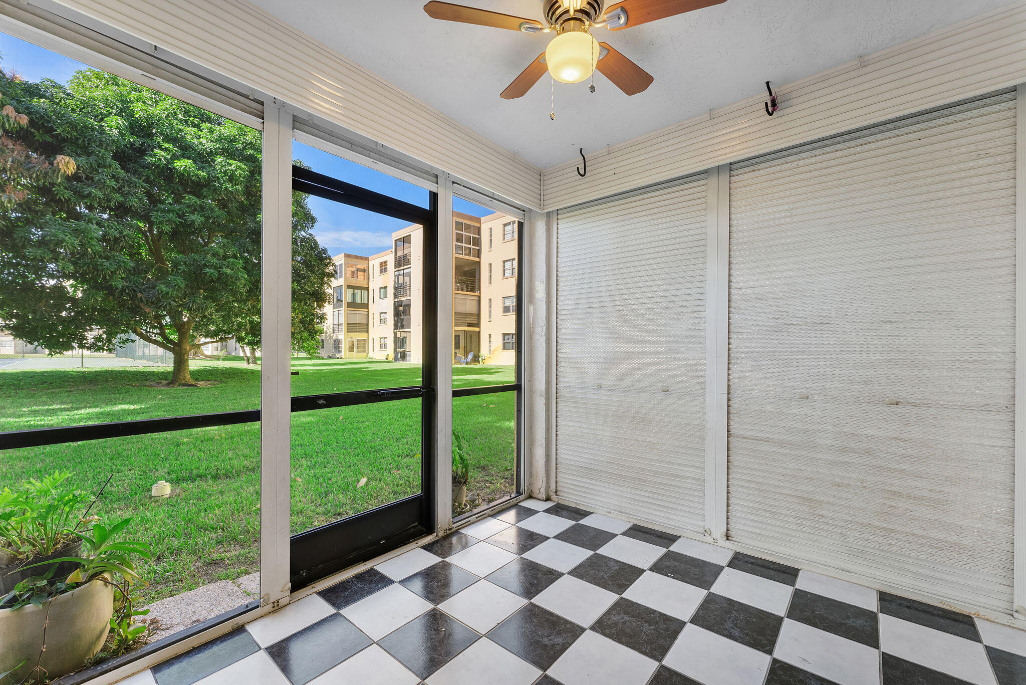 9370 Southwest 8th Street, Unit 116 Boca Raton, FL 33428 - Photo 19 of 24 17-web-or-mls-DSC08491