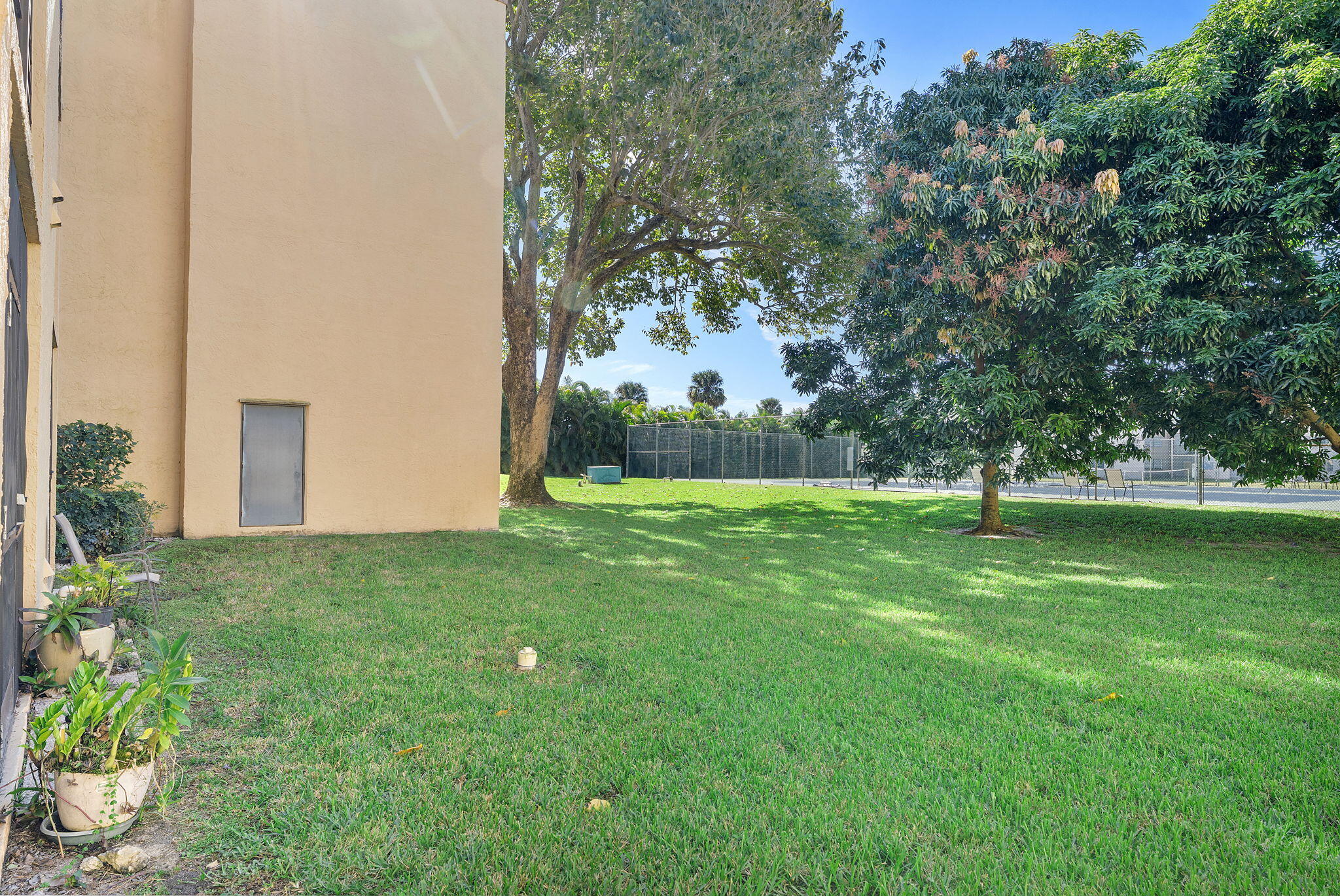 9370 Southwest 8th Street, Unit 116 Boca Raton, FL 33428 - Photo 21 of 24 19-web-or-mls-DSC08497