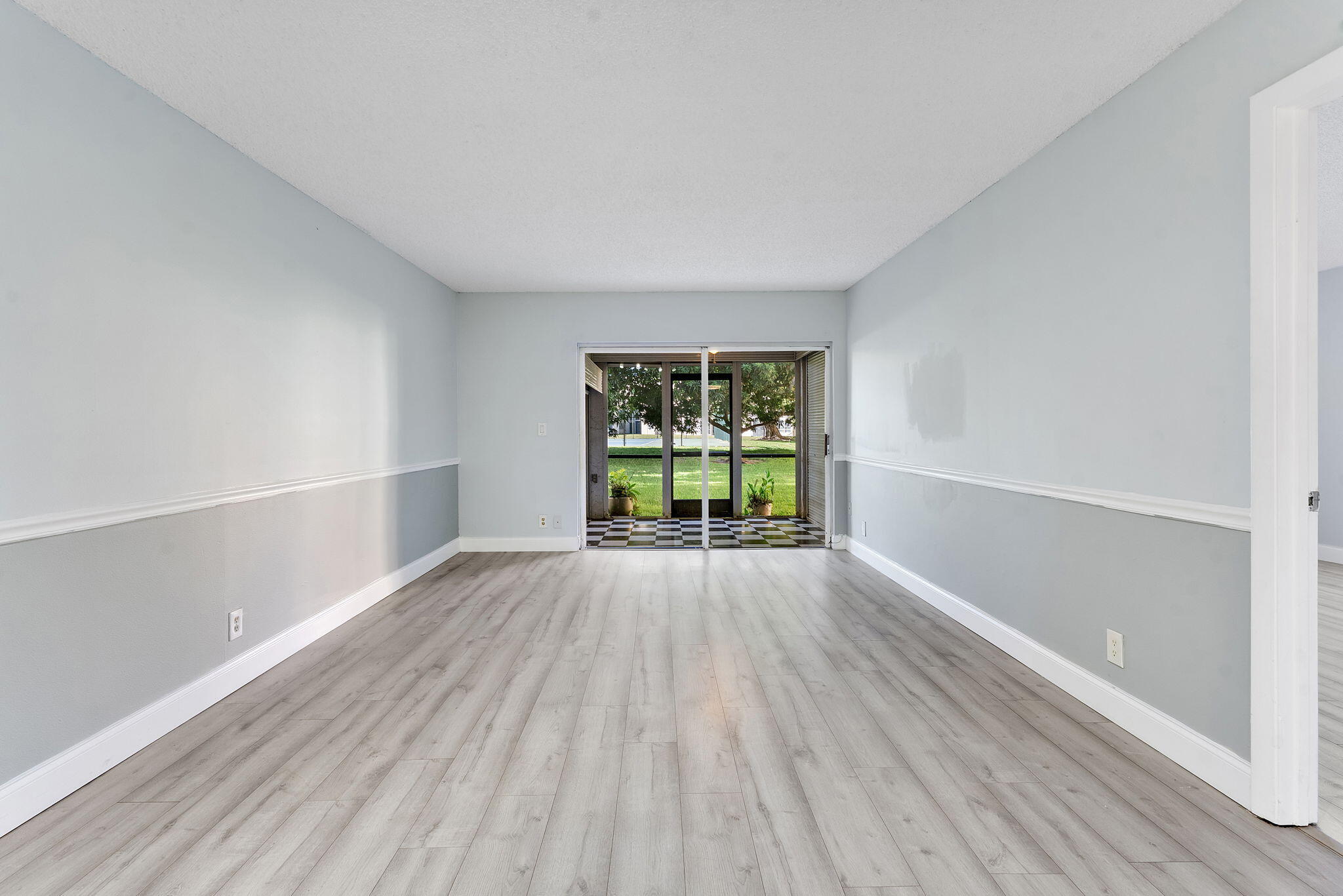 9370 Southwest 8th Street, Unit 116 Boca Raton, FL 33428 - Photo 8 of 24 8-web-or-mls-DSC08455