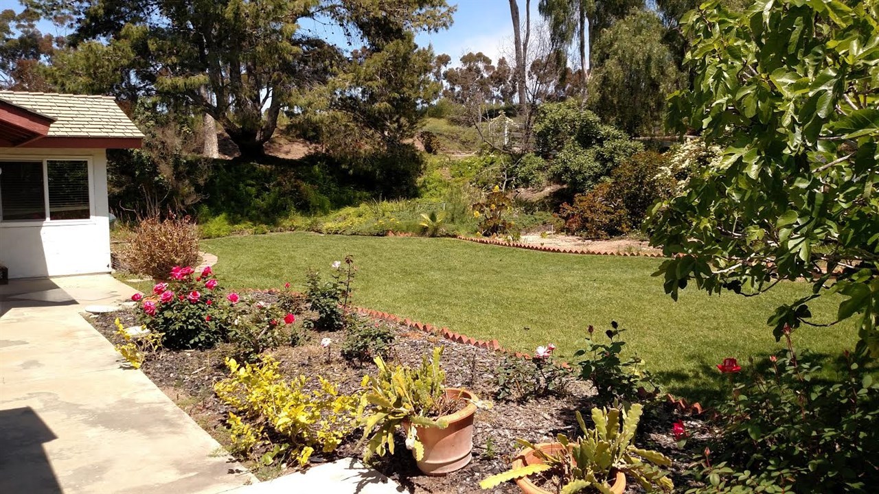 752 Rocking Horse Road Vista, CA 92081 - Photo 13 of 20 Gallery Image 13