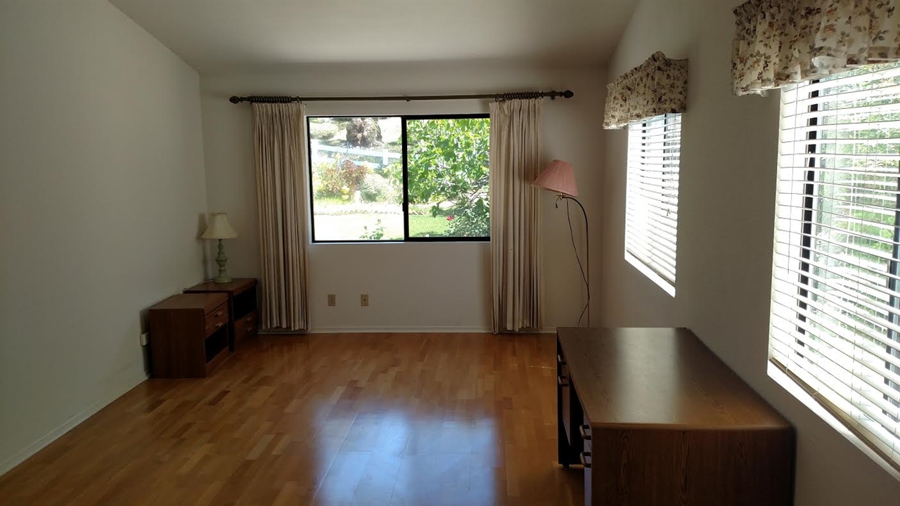 752 Rocking Horse Road Vista, CA 92081 - Photo 17 of 20 Gallery Image 17