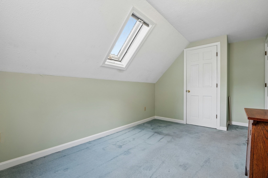 158 Copperfield Road Worcester, MA 01602 - Photo 30 of 42
