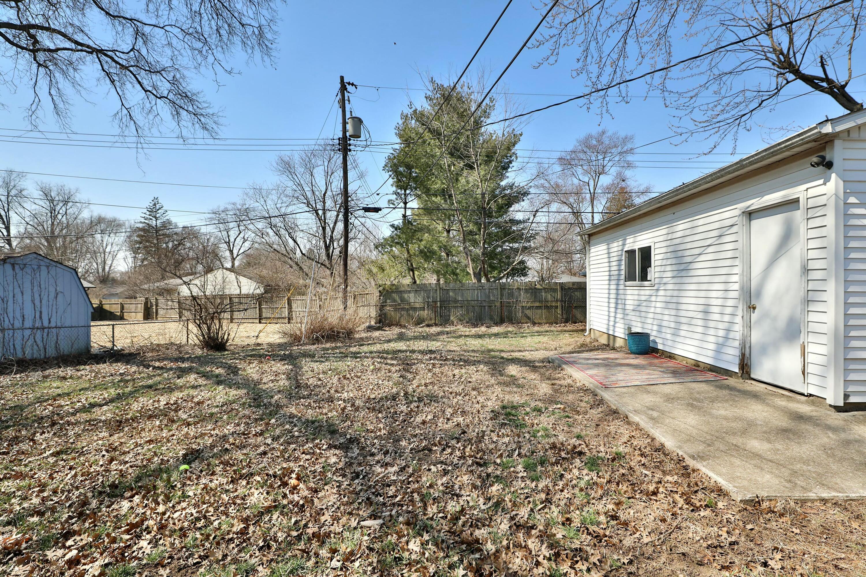 1045 Cottingham Road Reynoldsburg, OH 43068 - Photo 34 of 36 tempImage8c0D1A