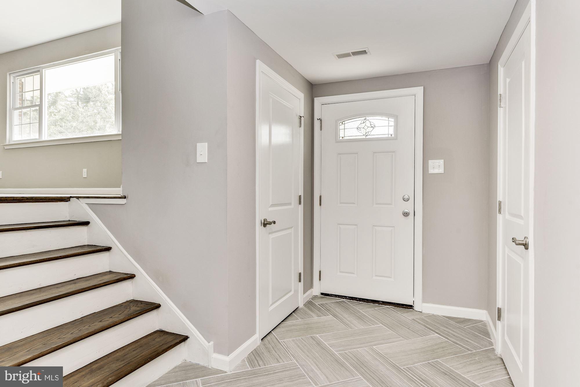 806 Johns Road Cherry Hill, NJ 08034 - Photo 4 of 18 Gallery Image 4