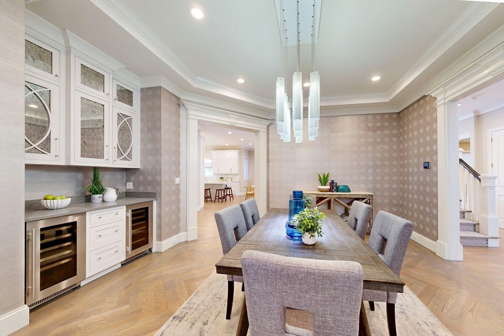 459 Dudley Road Newton, MA 02459 - Photo 4 of 33 Gallery Image 4