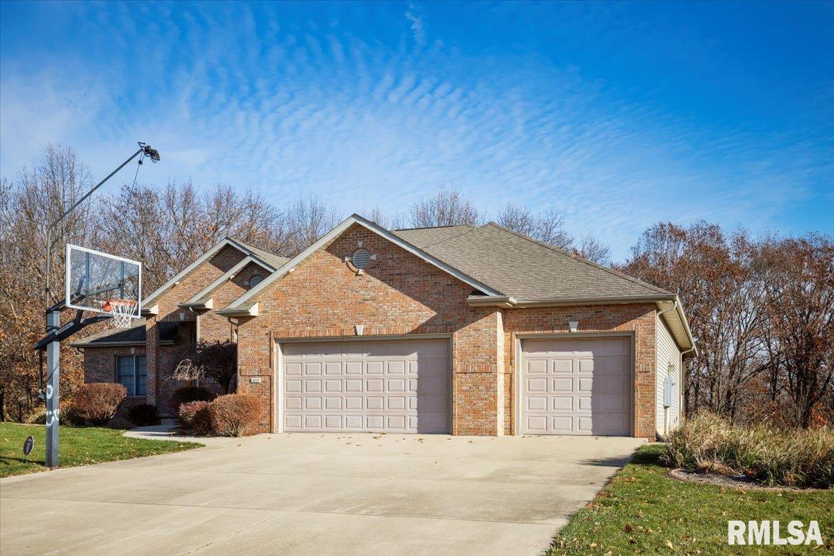 4855 County Road 6 1/4 South Rochester, IL 62563 - Photo 3 of 40