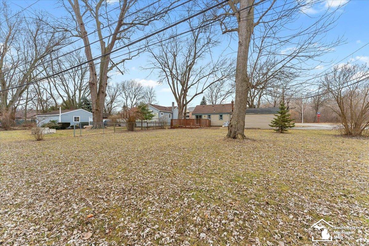 9615 Beech Daly Road Taylor, MI 48180 - Photo 20 of 24 50168219-d28767fb-d13a-49e0-ac43-63324e4ac95b.JPG