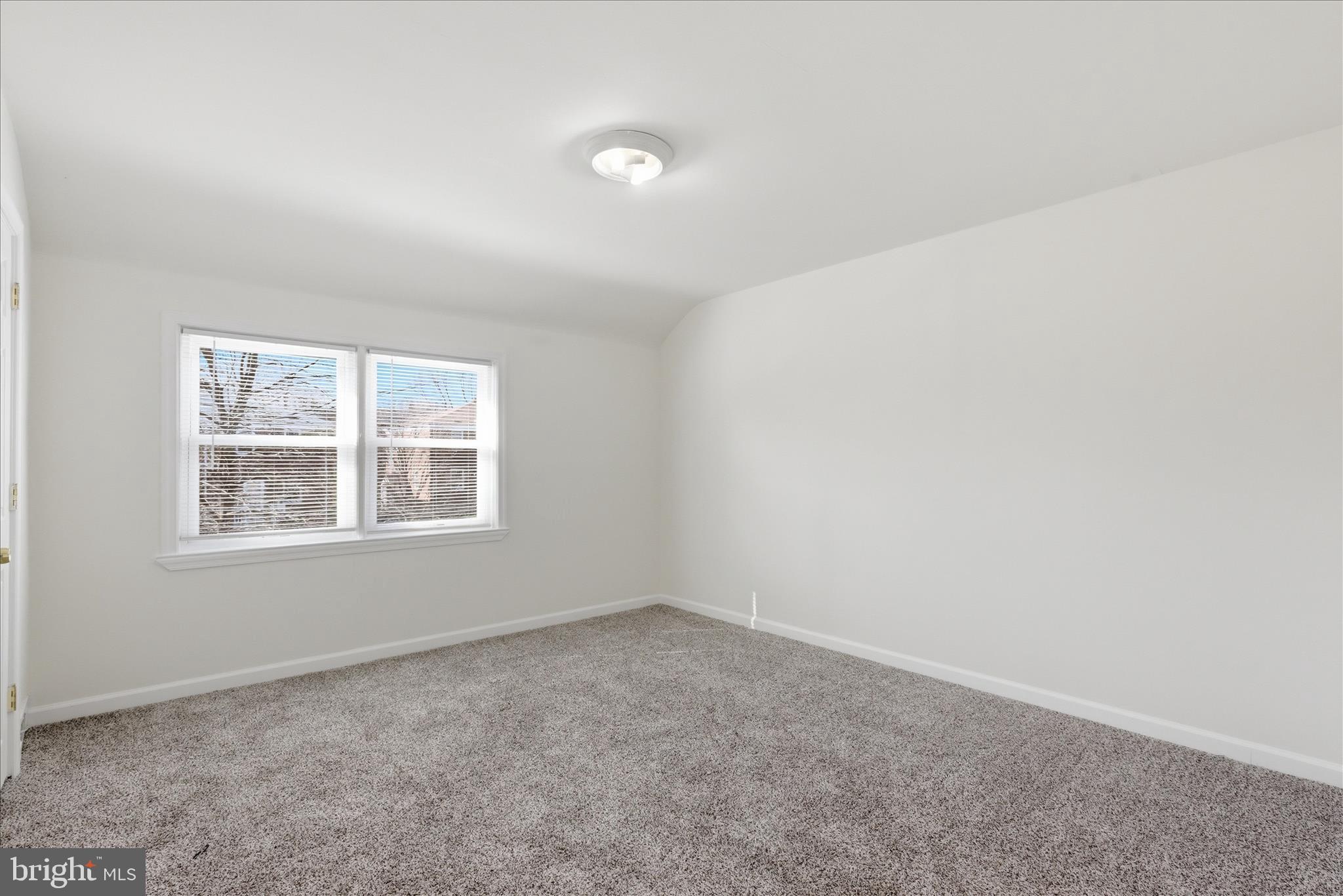 8521 Water Oak Road Baltimore, MD 21234 - Photo 12 of 22