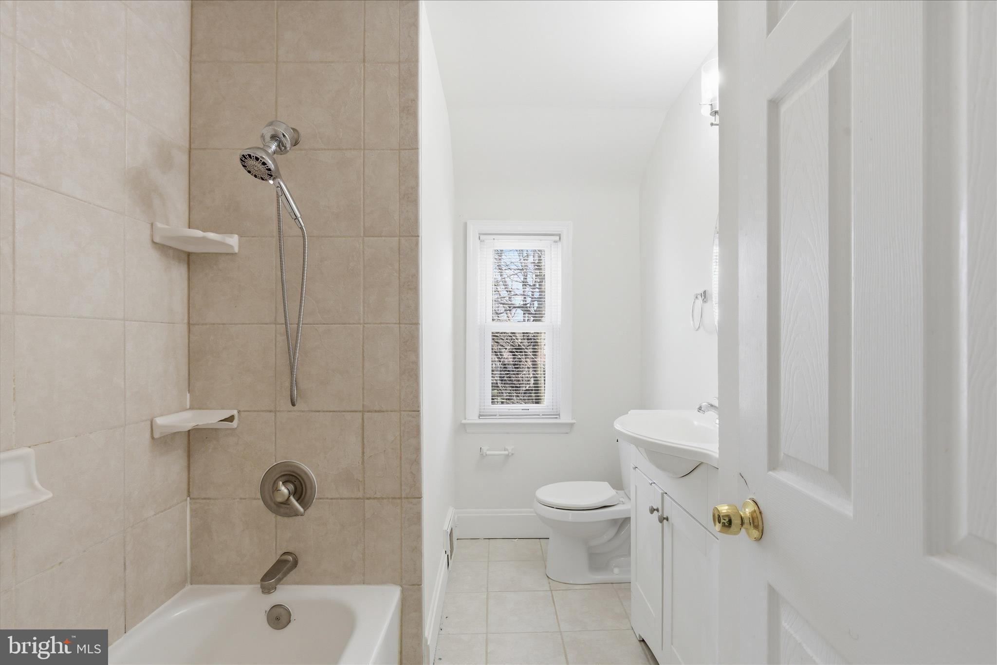 8521 Water Oak Road Baltimore, MD 21234 - Photo 14 of 22