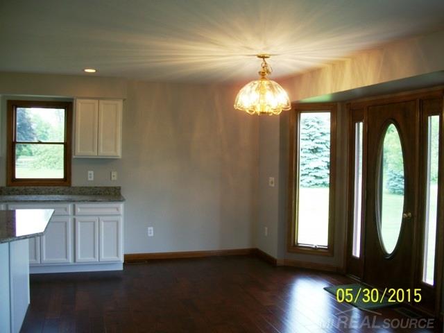 1317 Kronner Road Columbus, MI 48063 - Photo 7 of 31