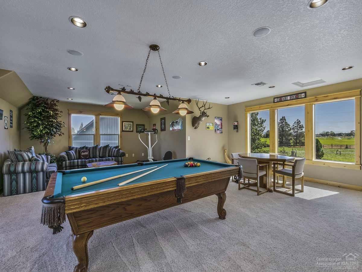 20200 Marsh Road Bend, OR 97703 - Photo 19 of 25 Gallery Image 19
