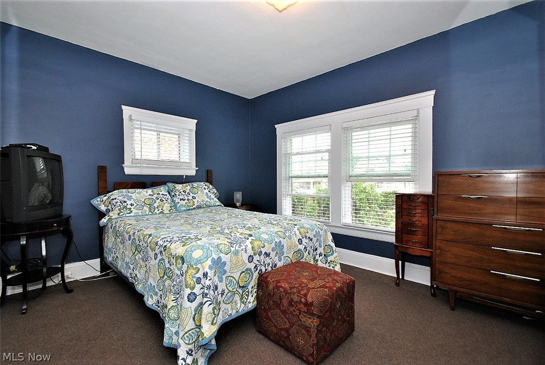 1874 Grantham Road Cleveland, OH 44112 - Photo 22 of 32