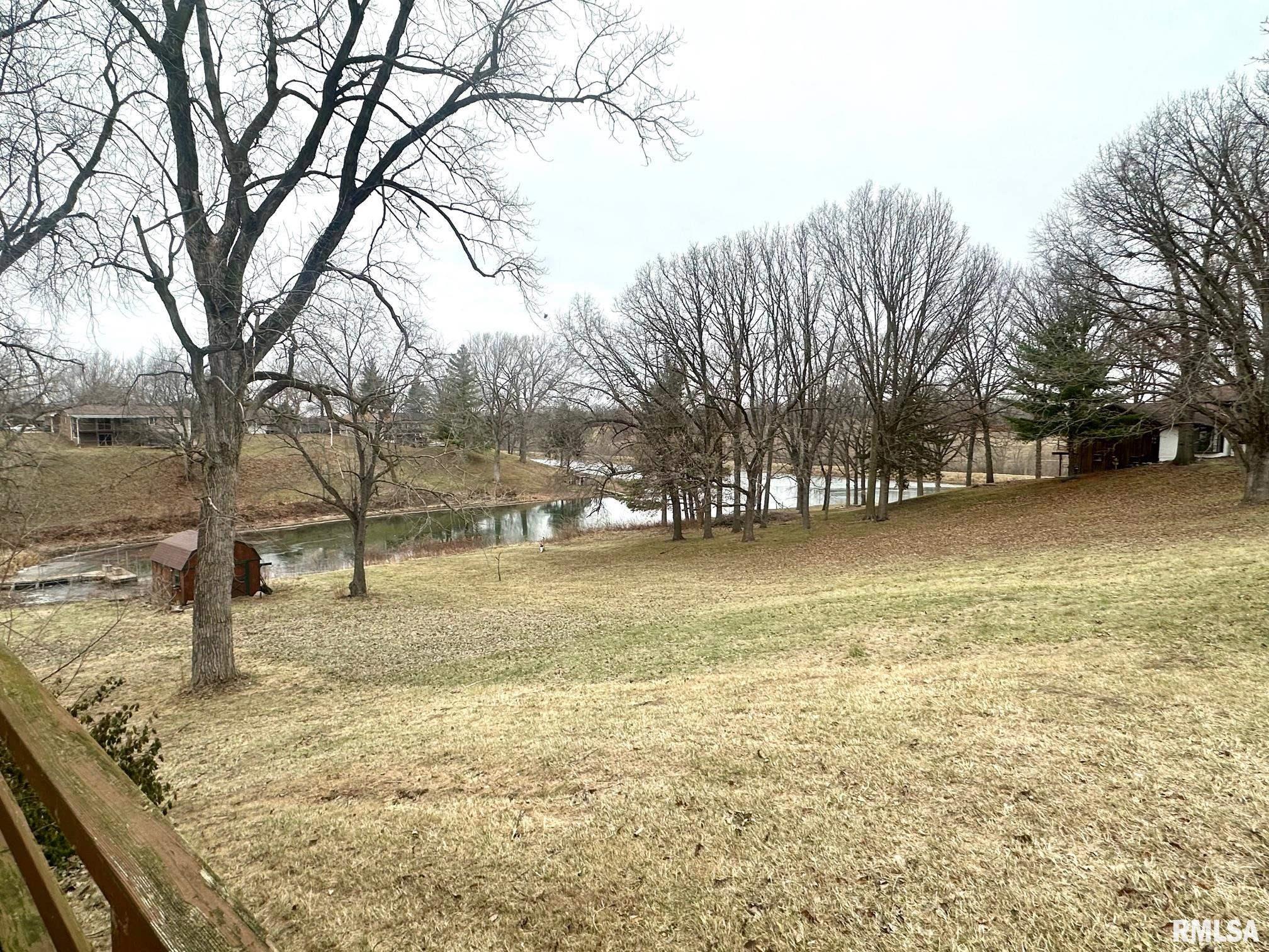 17 Springwater Drive Jacksonville, IL 62650 - Photo 8 of 31