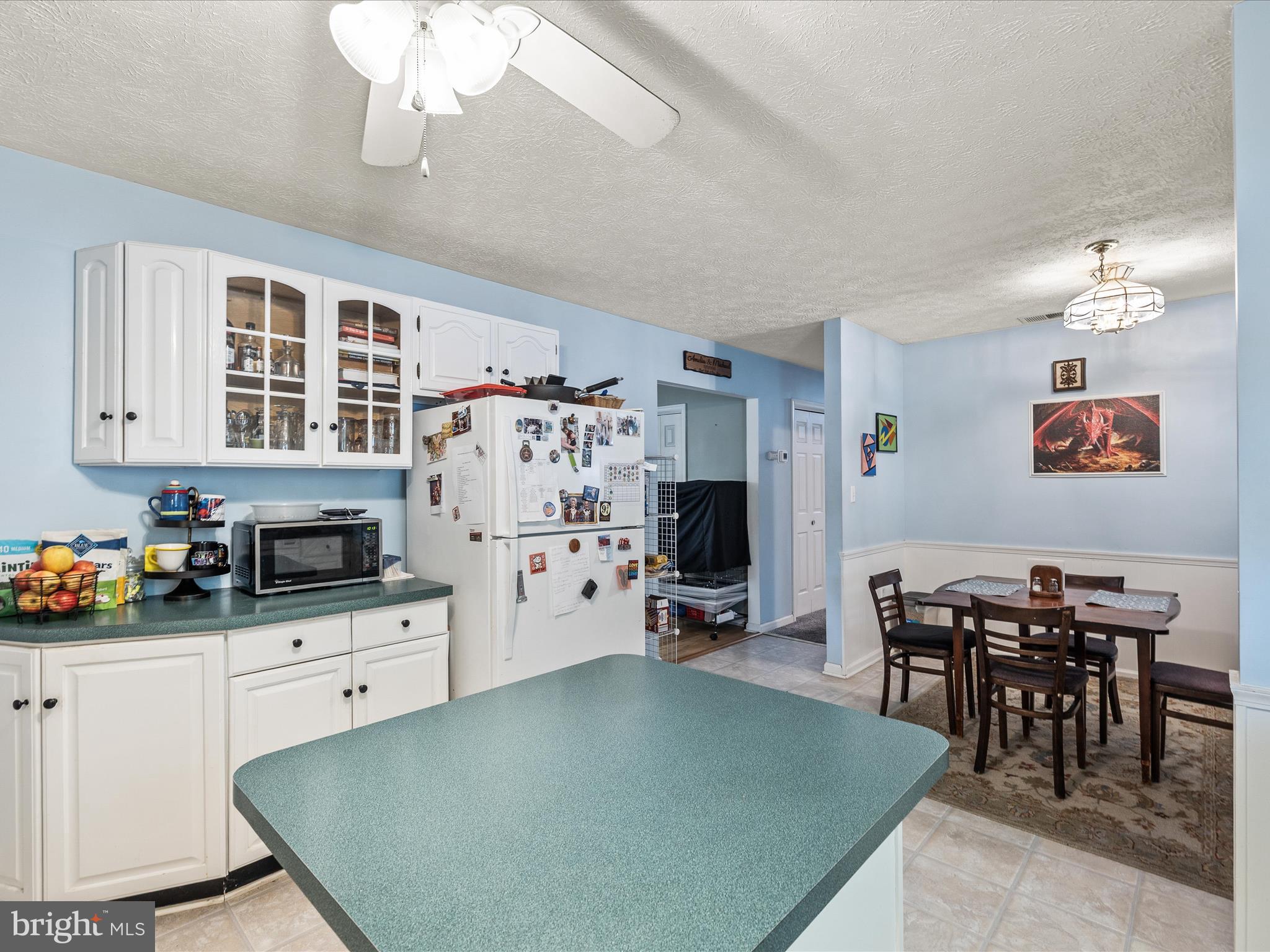 303 Beechcroft Road Winchester, VA 22601 - Photo 14 of 34 Kitchen