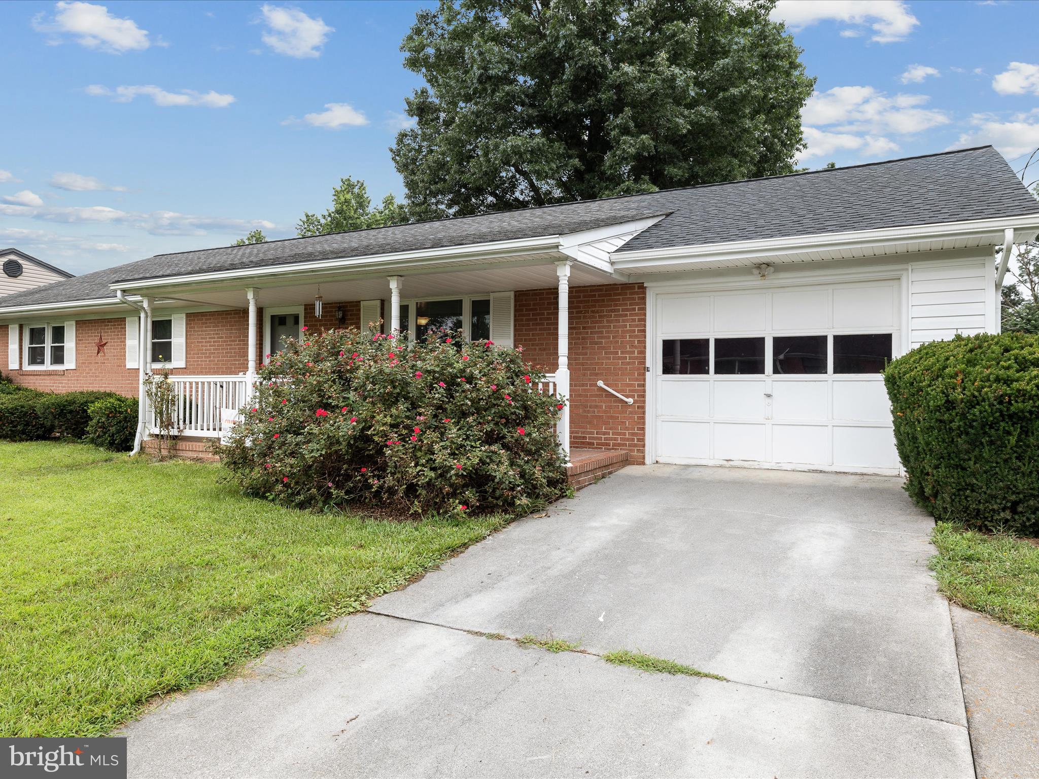 303 Beechcroft Road Winchester, VA 22601 - Photo 3 of 34 Front Exterior