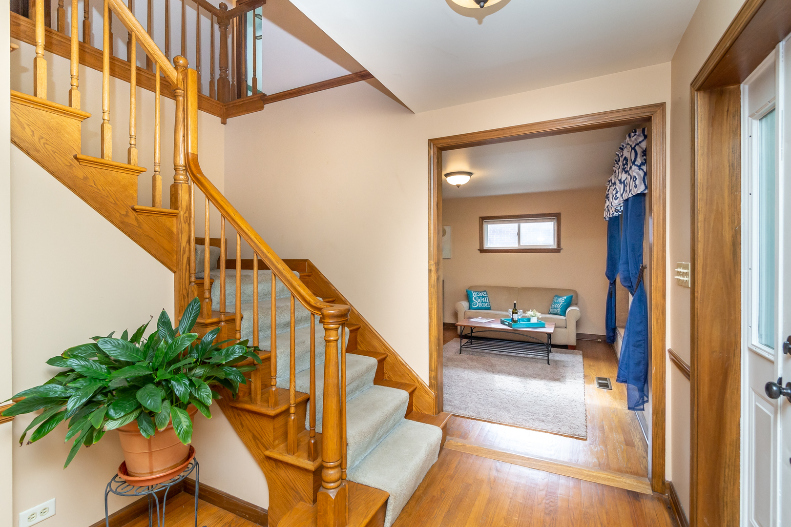 2245 Covert Road Glenview, IL 60025 - Photo 8 of 32