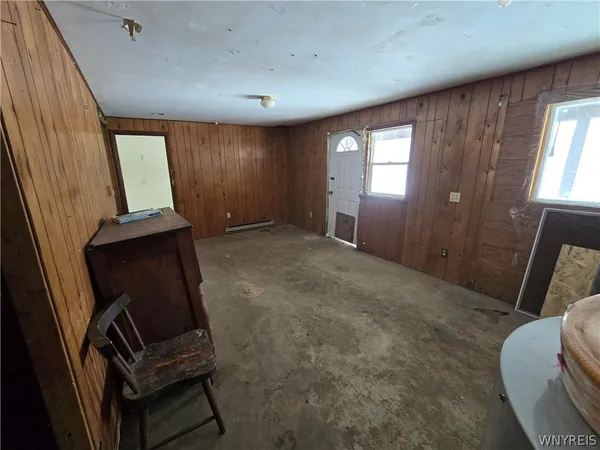 $139,000 | 66 Warren Street, Tully, NY 13159