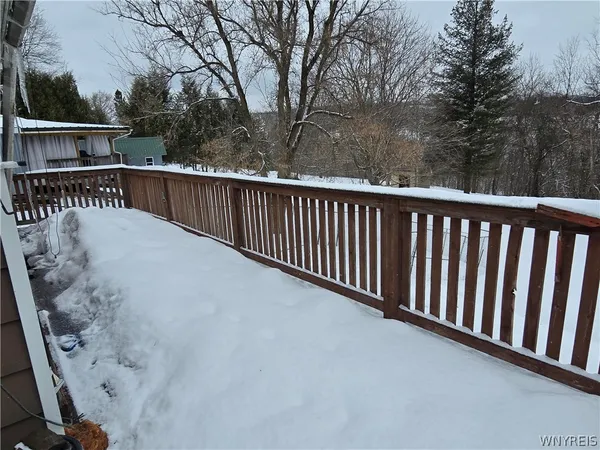 $139,000 | 66 Warren Street, Tully, NY 13159