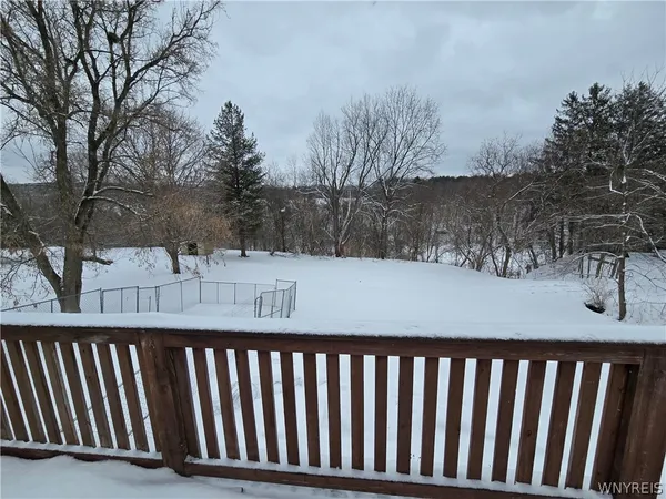 $139,000 | 66 Warren Street, Tully, NY 13159