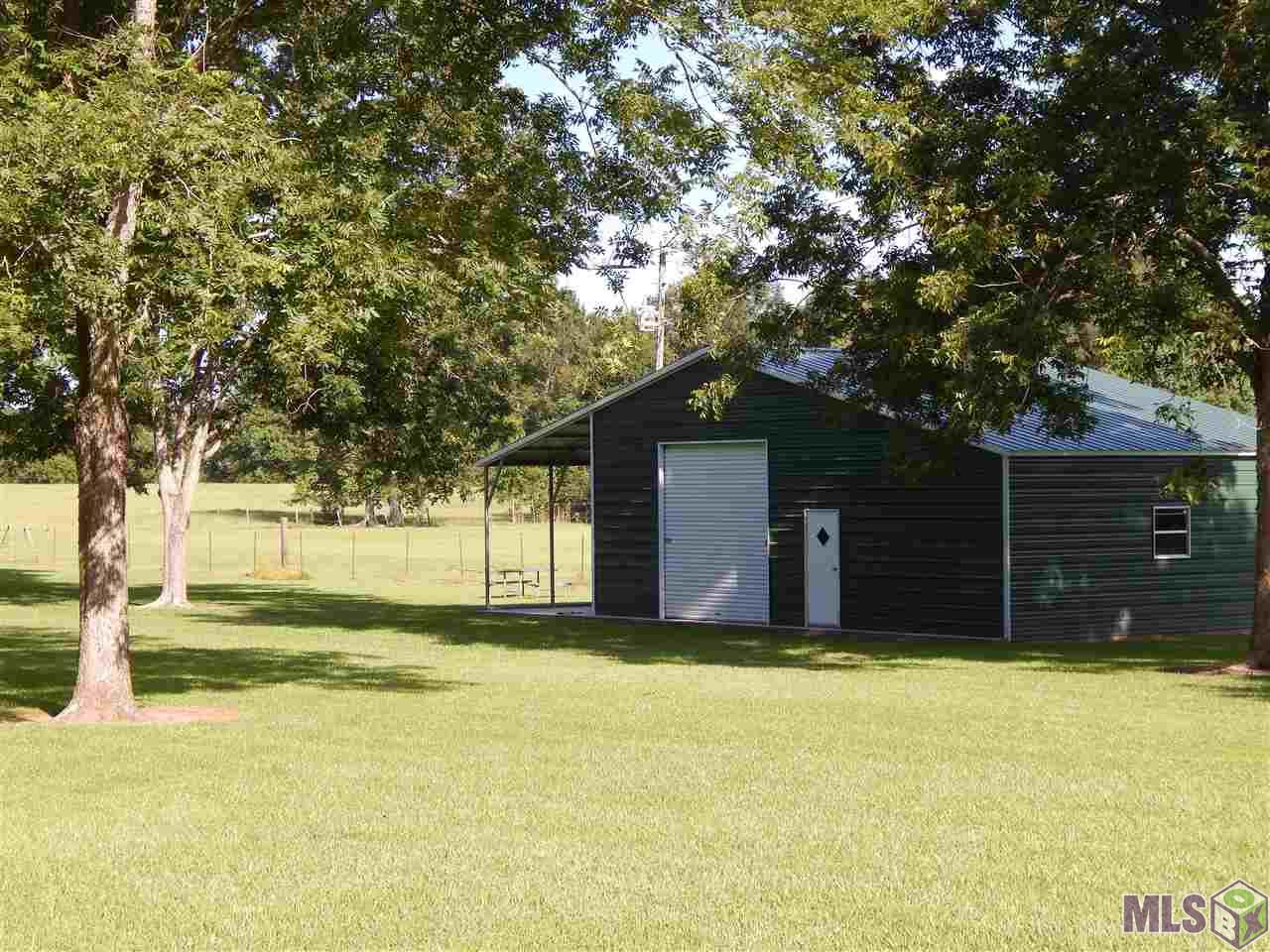 8840 MacHost Road Zachary, LA 70791 - Photo 2 of 27 Gallery Image 2
