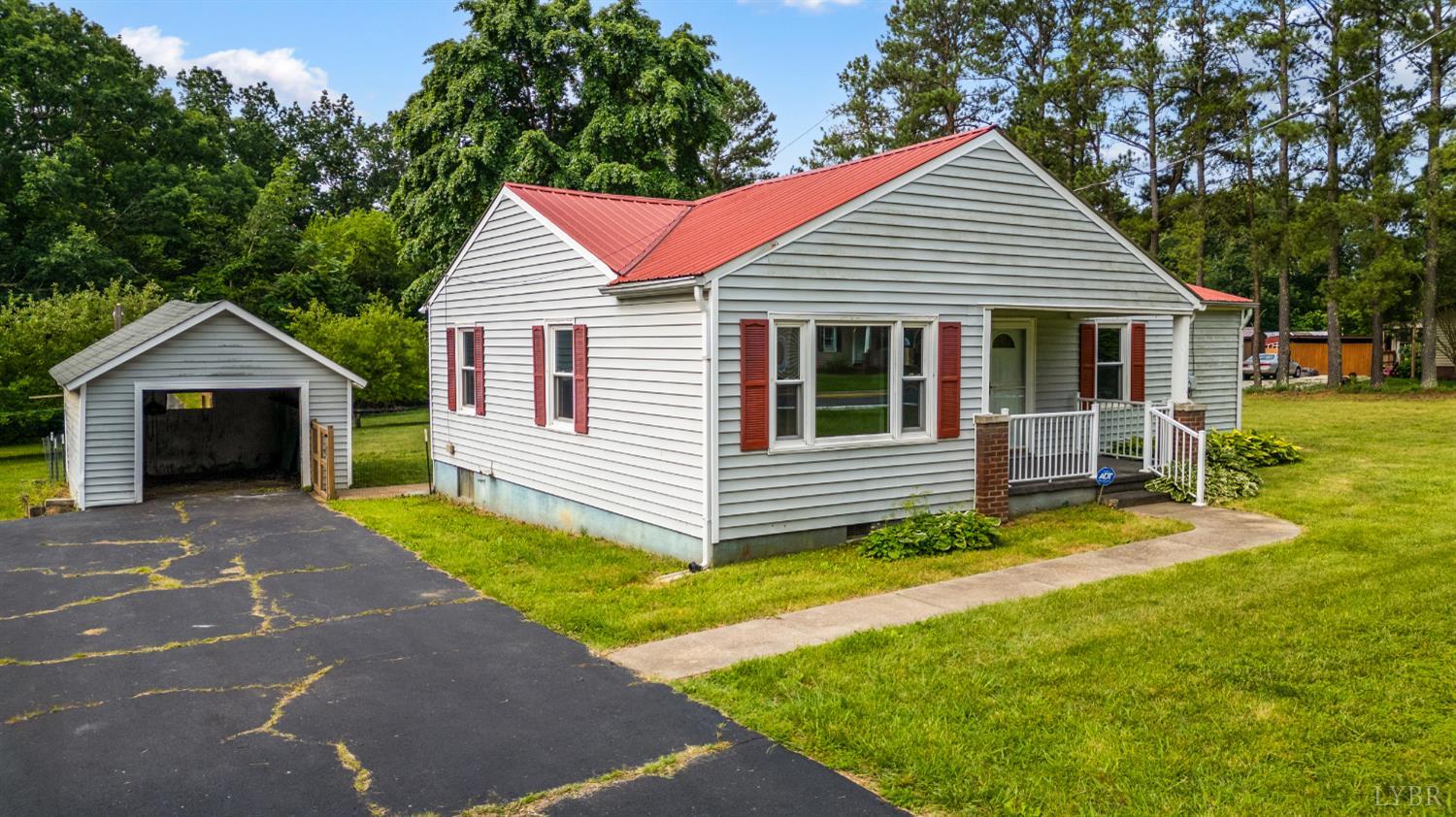 4550 Pumping Station Road Appomattox, VA 24522 - Photo 3 of 34 a view of a house with a yard