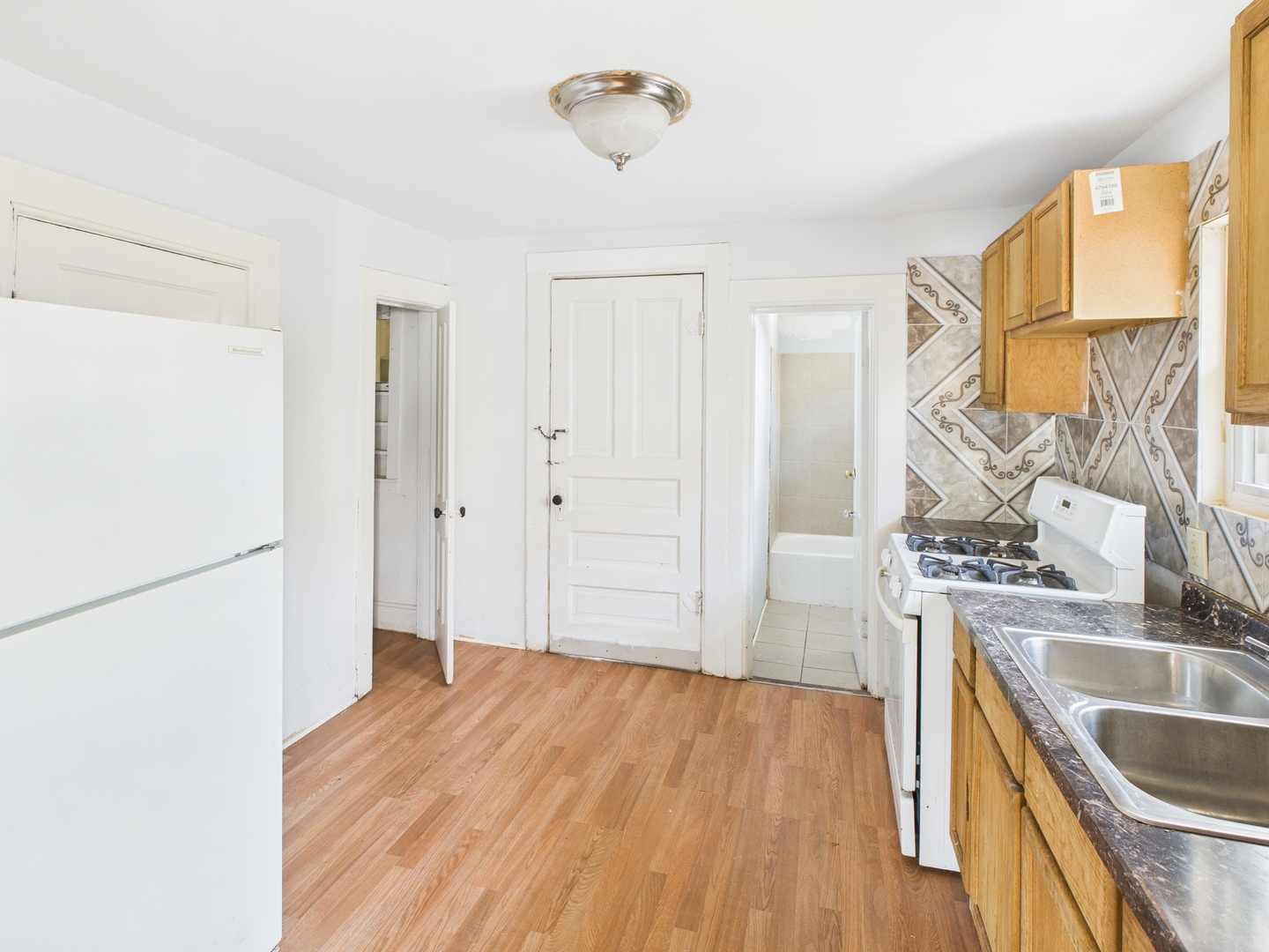 3411 West 63rd Place Chicago, IL 60629 - Photo 20 of 28