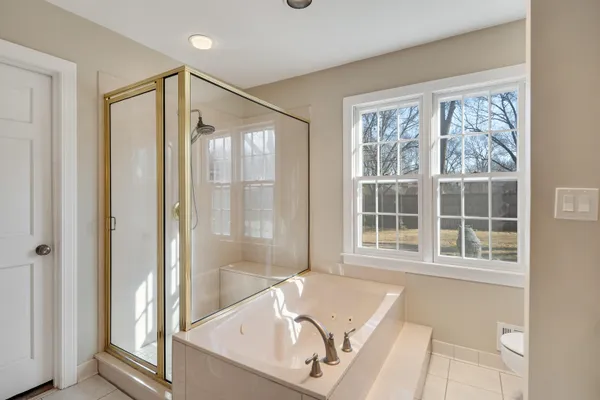 $775,000 | 2072 Kirby Road, Memphis, TN 38119