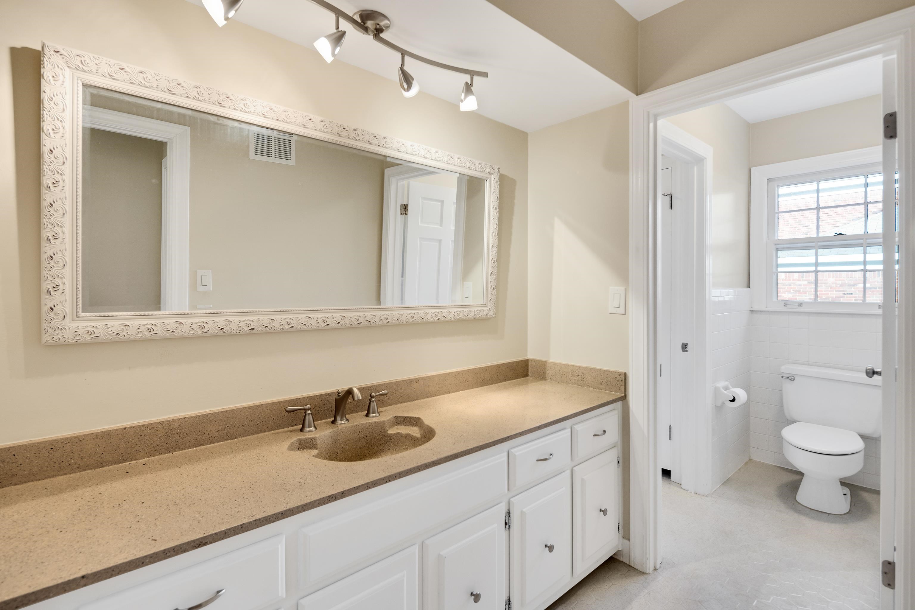 2072 Kirby Road Memphis, TN 38119 - Photo 20 of 39