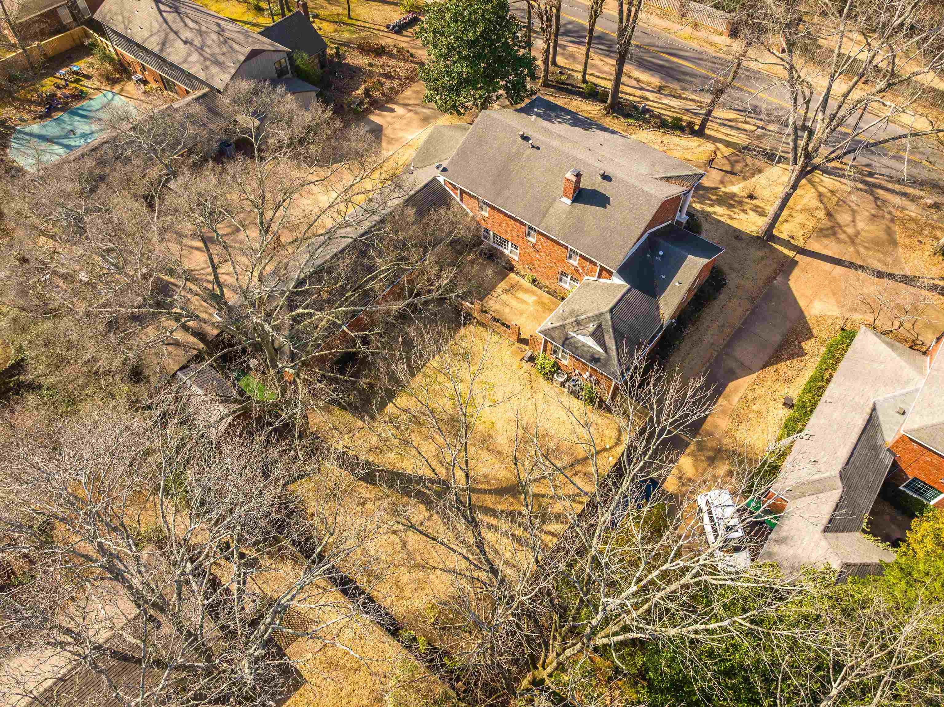 2072 Kirby Road Memphis, TN 38119 - Photo 2 of 39