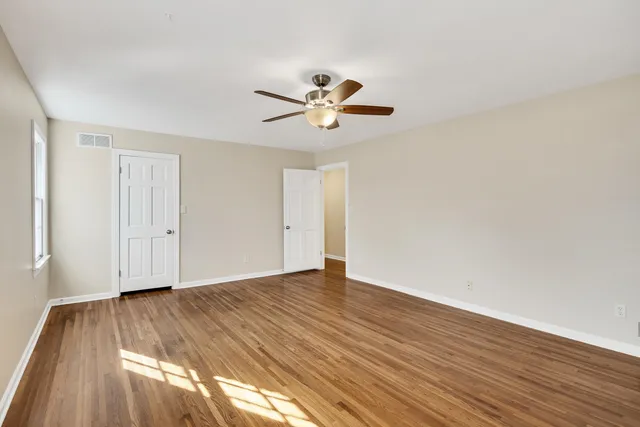 $825,000 | 2072 Kirby Road, Memphis, TN 38119