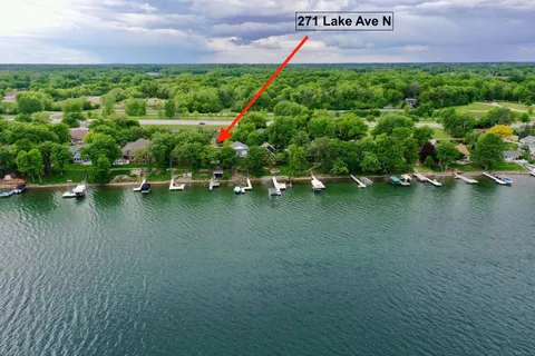 $780,000 | 271 Lake Avenue North, Spicer, MN 56288