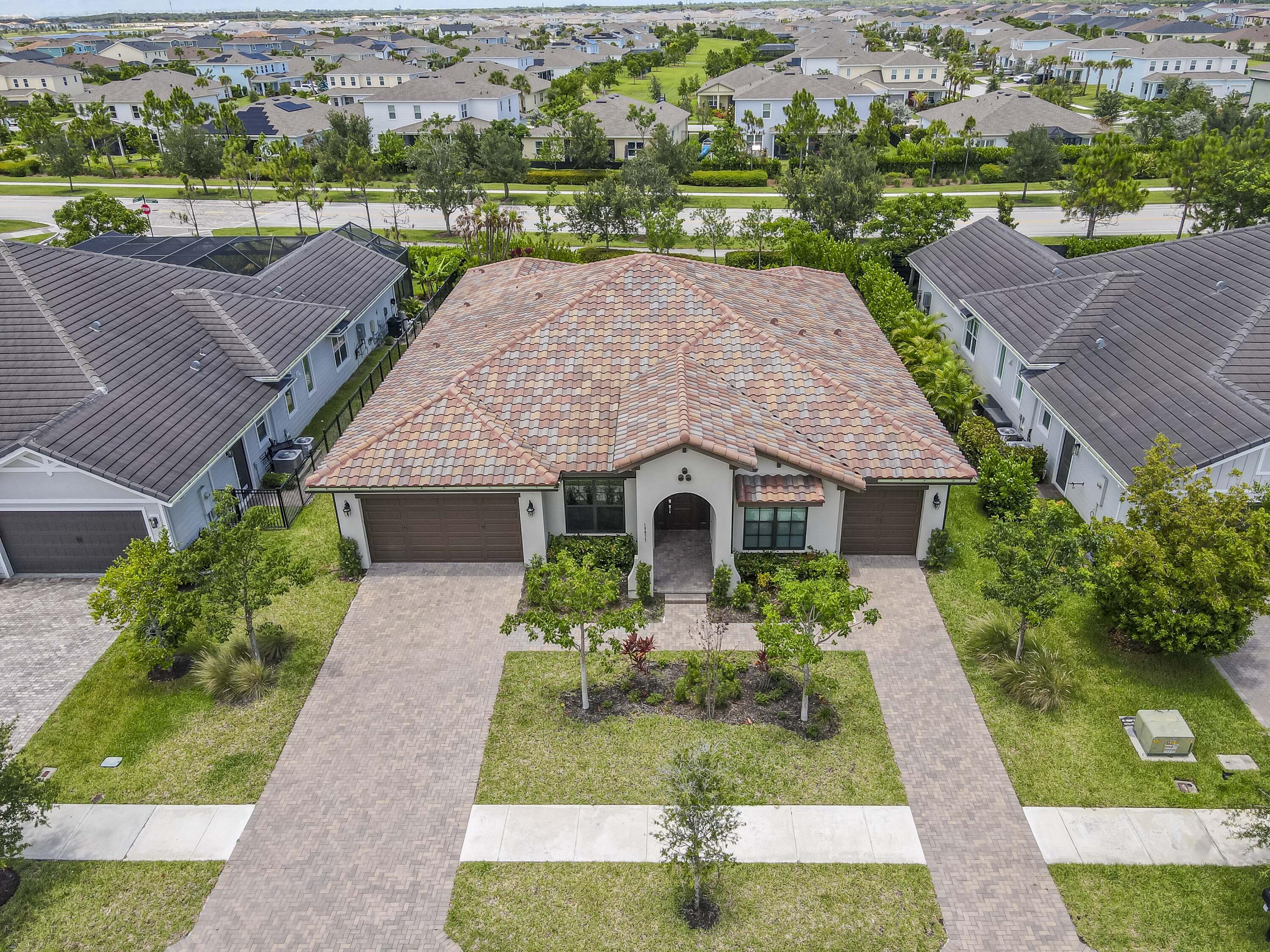 19077 Fly Rod Run Loxahatchee, FL 33470 - Photo 36 of 92 IMG-38