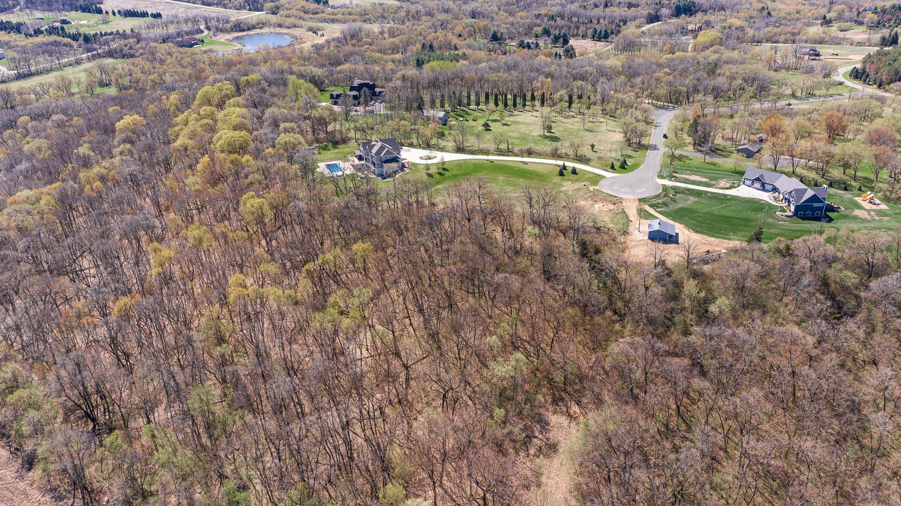 5584 Stenbrae Court Southwest Rochester, MN 55902 - Photo 5 of 10
