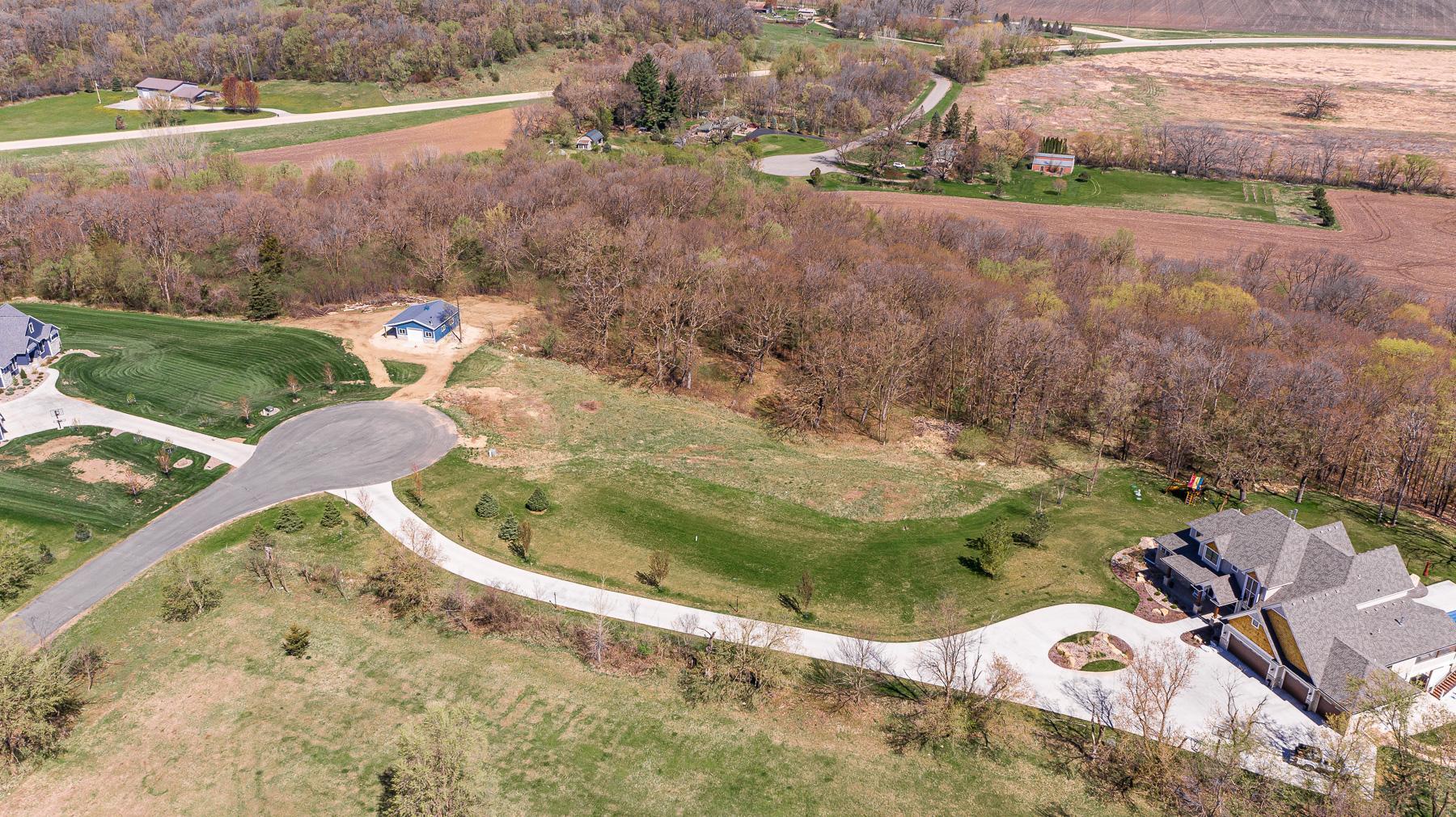 5584 Stenbrae Court Southwest Rochester, MN 55902 - Photo 8 of 10