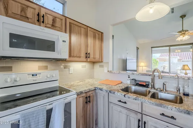 $2,295 | 4269 East Cassia Lane, Gilbert, AZ 85298