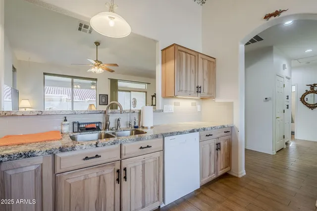 $2,295 | 4269 East Cassia Lane, Gilbert, AZ 85298