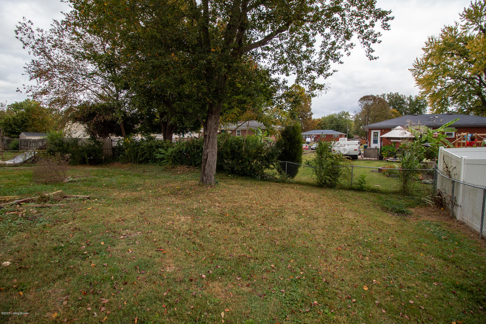 10809 Marcitis Road Louisville, KY 40272 - Photo 28 of 30 IMG_8445