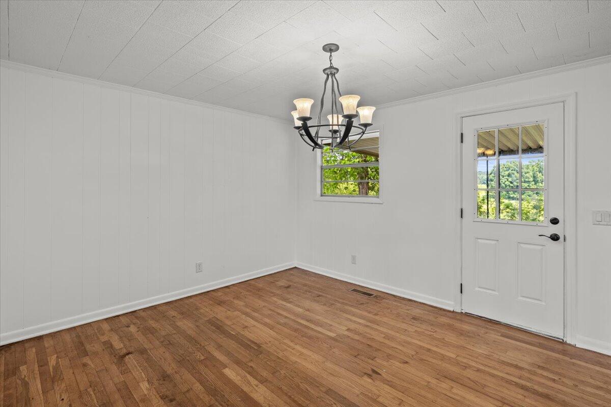 2657 Corinth Road LaFayette, GA 30728 - Photo 11 of 43 10-IMG_0050
