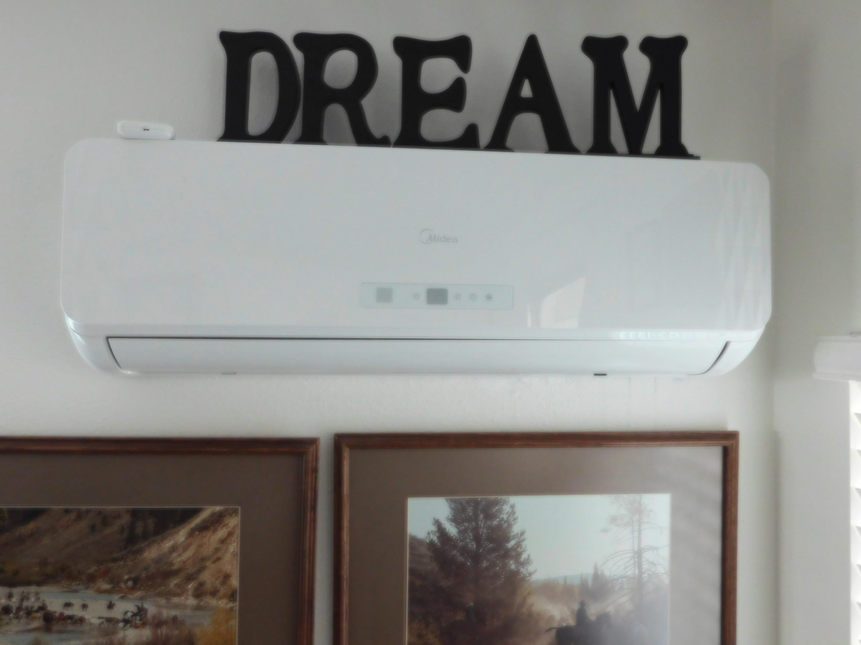 51555 Monroe Street, Unit 52 Indio, CA 92201 - Photo 38 of 42 a close up of a wall