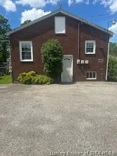 $179,000 | 1014 East 10th Street, Jeffersonville, IN 47130