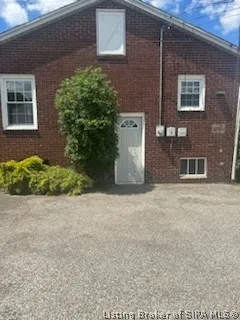 $179,000 | 1014 East 10th Street, Jeffersonville, IN 47130