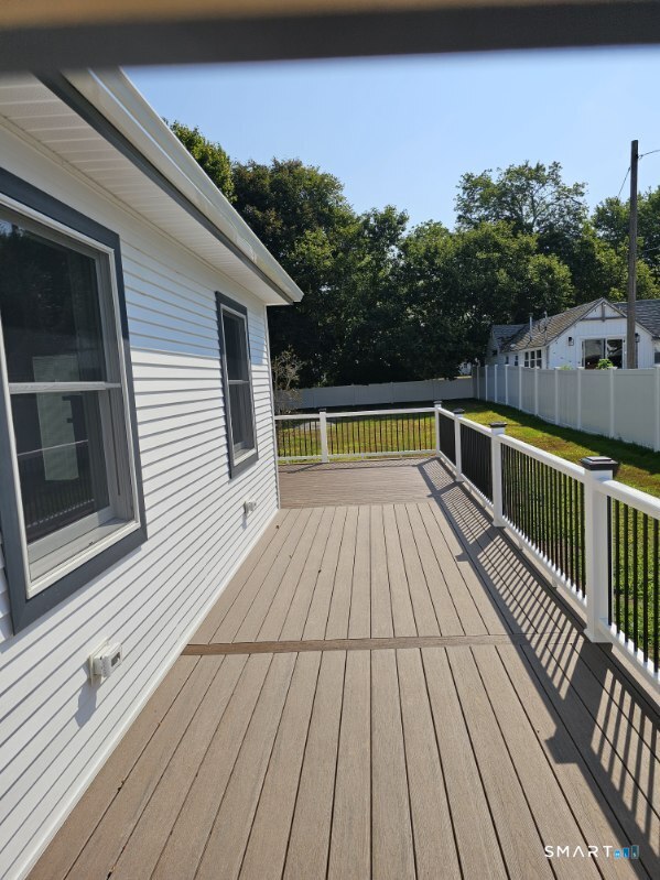 185 Shore Road Waterford, CT 06385 - Photo 10 of 23 Gallery Image 10