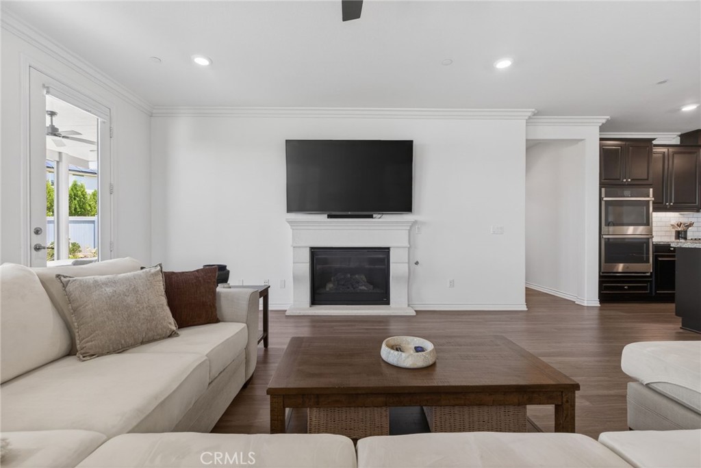 16511 Key Lime Boulevard Riverside, CA 92503 - Photo 10 of 64 living room