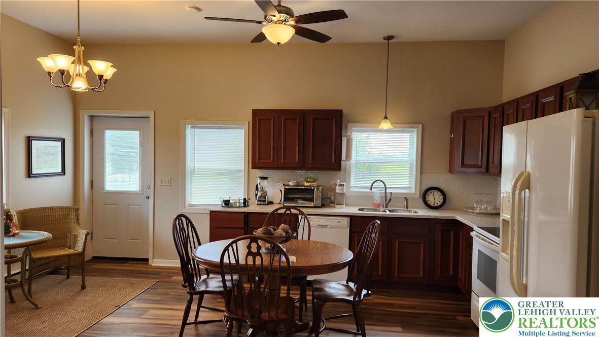 185 Ridge Cup Road New Ringgold, PA 17960 - Photo 10 of 20