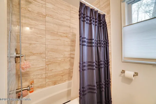 a view of a bathroom