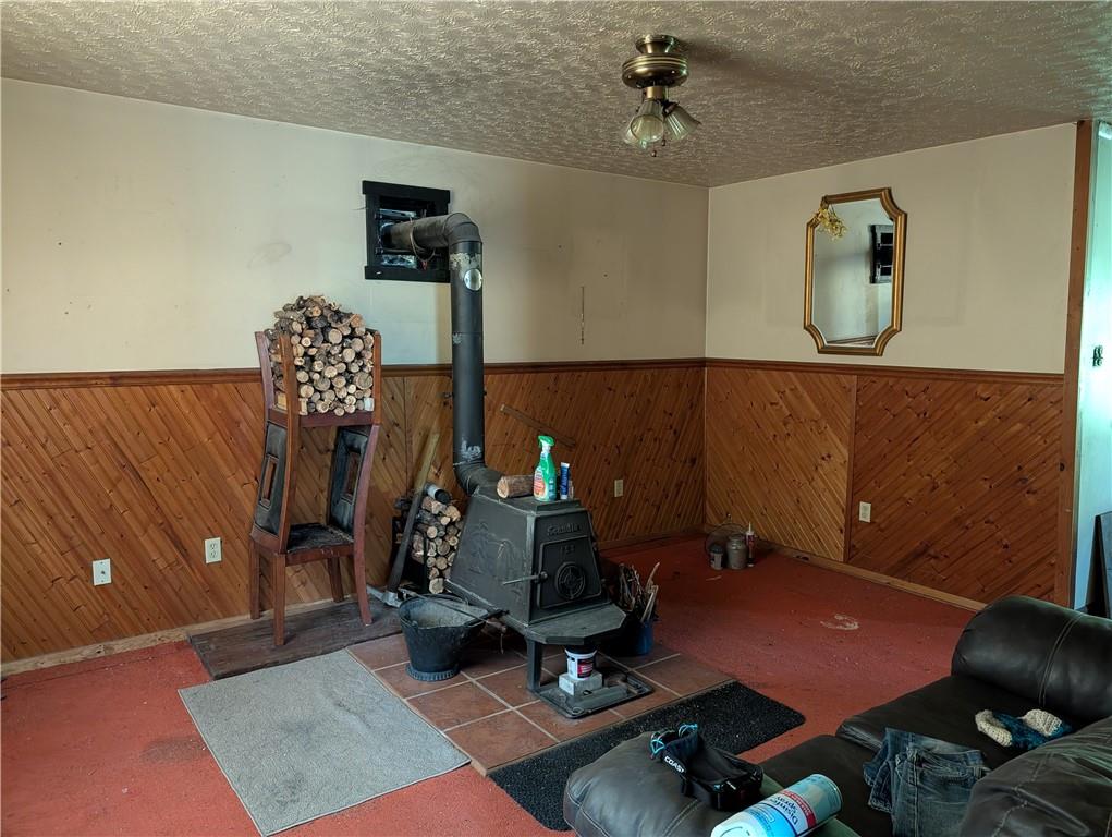 732 North Warren Avenue Apollo, PA 15613 - Photo 5 of 10