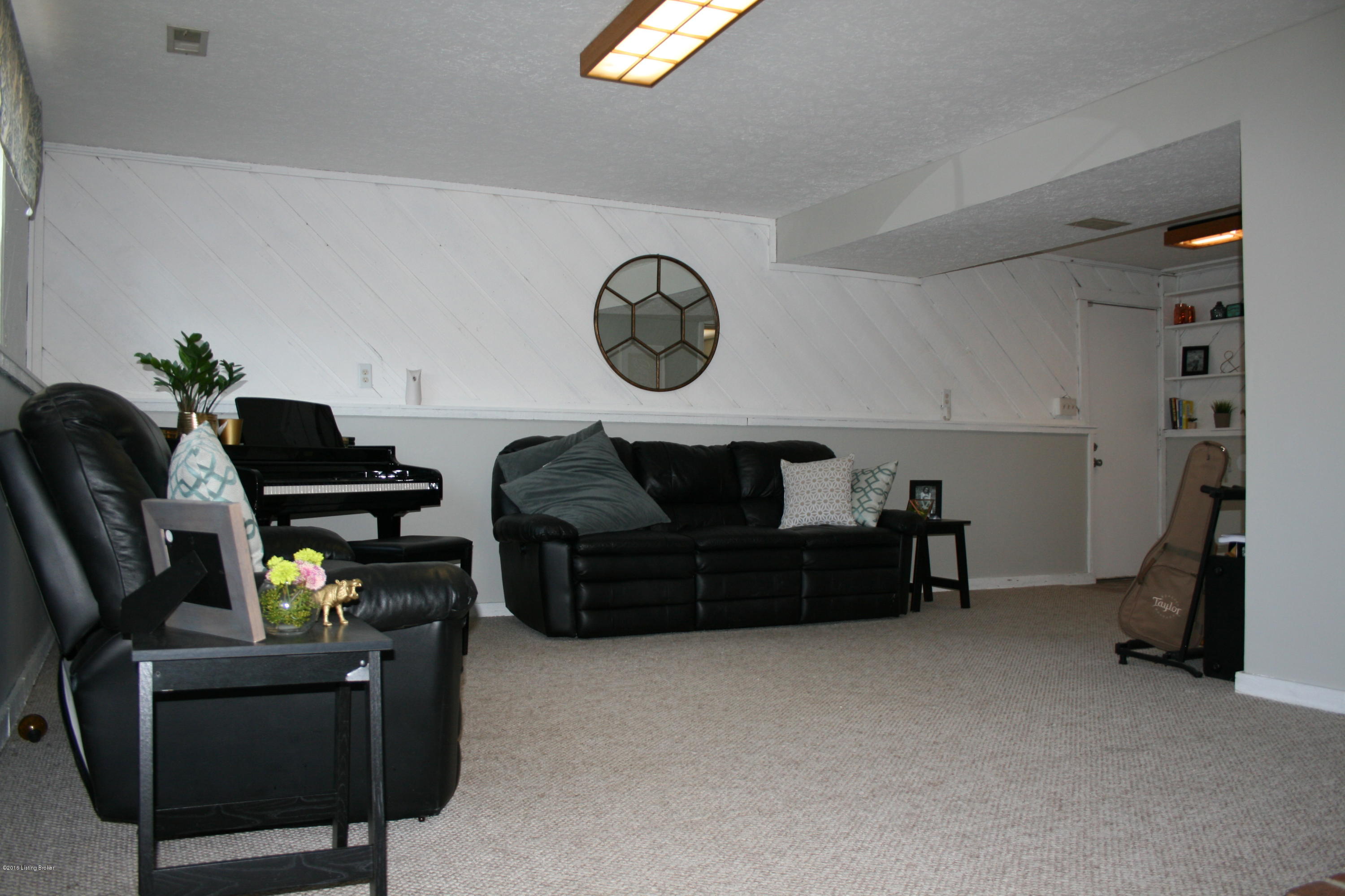2929 Winterhaven Road Louisville, KY 40220 - Photo 17 of 33 winterhaven-20